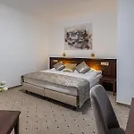 Palota Hotel