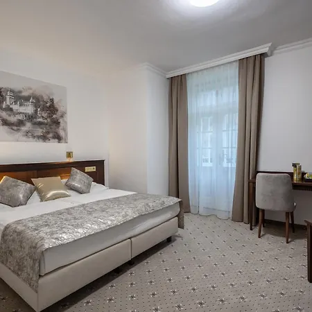 Hotel Palota 4*