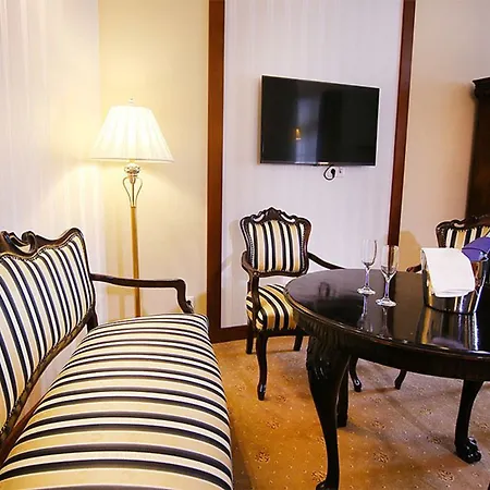 Hotel Palota