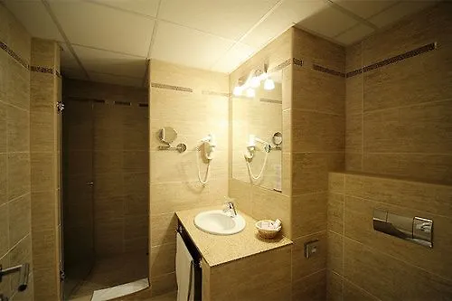 Palota Отель Лиллафюред